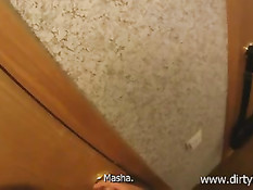 Молодой человек снимает любительское порно с девушкой Василисой