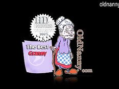 Любовные игры со страпоном зрелой лесбиянки и молодой подружки