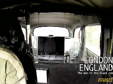 Если девушке нечем заплатить за такси, она должна заплатить телом