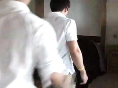 Молодые любовники Чейз и Диего начинают с эротического массажа