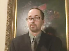 Сразу после свадьбы жену блондинку жёстко оттрахали два мужика