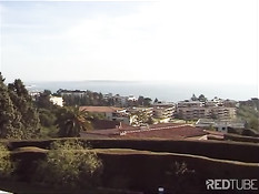 Французские девушки занимаются оральным сексом и делают минет