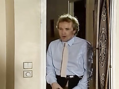 Зрелая женщина в чёрных чулках ебётся с ёбырем Рокко и мужем