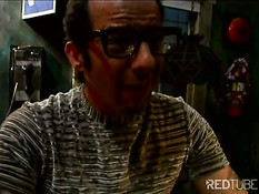 Сделал куннилингус азиатке в латексном белье и попросил отсосать