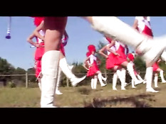 Фермеры устроили групповую секс оргию на поле с горячими девками