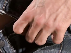 Сексуальные немецкие девушки любят сосать и трахаться с парнями