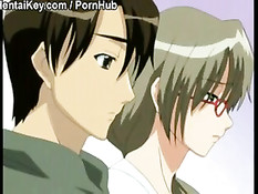 Девка в очках разделась и трахнулась после выпитого бокала вина