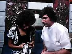 Порноактриса Linda Lovelace делает минет в фильме Глубокая глотка