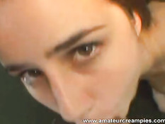 Симпатичная девушка Кейси мастурбирует и трахается с бойфрендом