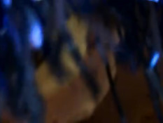 Пара в масках делает куннилингус и минет на празднике Нового года