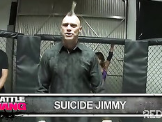 Победитель боя в качестве приза получил секс с азиаткой Ruby Rayes