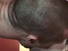 Гей с татуировками зашёл в гости к любовнику и отодрал его в жопу