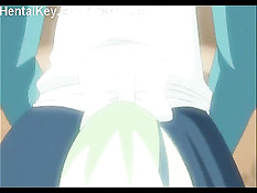 Служанка хентай увидела своего голого хозяина и отсосала ему член