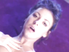 Анальное порно и двойное проникновение в темноволосую девушку