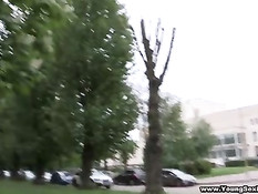 Две молодые русские пары собираются вместе для группового секса