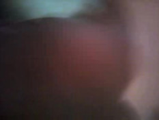 Жена дрочит мужу член сиськами, а тот снимает любительское порно