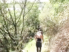 Смелые чешские девки хотят заниматься сексом в публичных местах