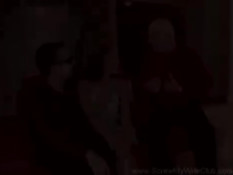 Мужик при парнях сделал куннилингус горячей жене и кончил в рот