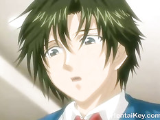 Хентай женщина возбуждает себя вибратором и дрочит парню грудью