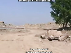 Пикапер снял на улице русскую девку и оттрахал её в поле на траве