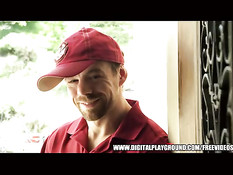 Молодые шлюхи из колледжа захотели ебаться с развозчиком пиццы