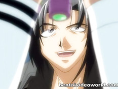 Он всунул вибратор сексуальной хентай горничной и отодрал раком