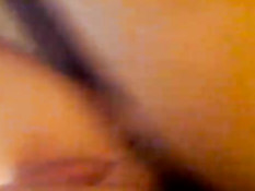 Бразильская пара на мобильник снимает любительский порно ролик