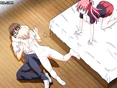 Парень целует аниме девку с большими сиськами и трахает на полу