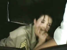 Сборник отрывков из порно фильмов со сценами минета и эякуляции