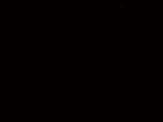 Молодой человек пальцами и языком стимулирует девчонке клитор