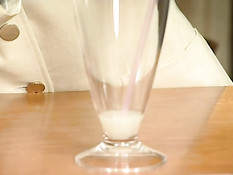 Экстремальное буккаке, бондаж и сперма на лицо японской девушки