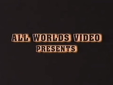 Сексуальные геи делают друг другу анилингус и отсасывают члены