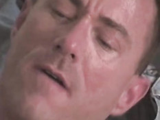 Сексуальные геи делают друг другу анилингус и отсасывают члены