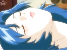 Четыре хентай девушки устроили групповую секс оргию со страпоном