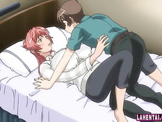 Рыжая хентай женщина с огромными сиськами соблазняет паренька