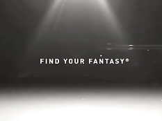 Грудастая зрелая дама набросилась на любовника и сделала минет