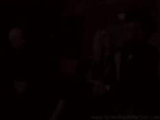 Горячая жена блондинка громко орёт занимаясь сексом с любовником