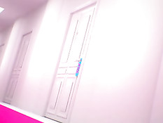 Сонная русская брюнеточка прямо с утра трахается с парнем раком