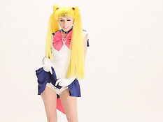 Эти активные девчонки любят заниматься сексом в позе наездницы