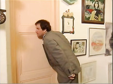 Немецкие девки с волосатыми кисками нуждаются в групповом сексе