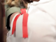 Девчонка Molly Bennett отсасывает и ебётся со взрослым мужчиной