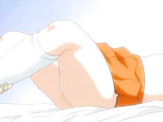 Две хентай девчонки делают минет и трахаются с парнем на кровати