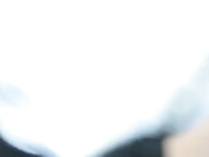 Парень вывез свою девушку в зимний лес и трахнул раком на морозе