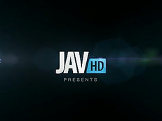 Парень заливает спермой киску сисястой японской девки Nene Azami