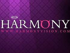 Мужик отодрал грудастую красавицу в чёрных чулках Alyssa Divine