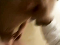 Латинская брюнеточка Valerie Herrera отсасывает на порно кастинге