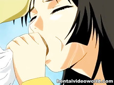 Неопытная хентай девчонка делает минет под присмотром блондинки