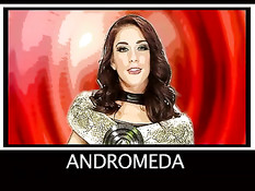 Рыжую рабыню зажали в пыточных колодках и оттрахали в задницу