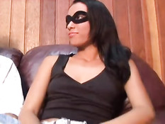 Латиноамериканские пары занимаются групповым сексом в масках