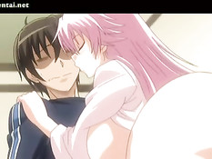 Сладкая аниме девочка с большой грудью ебалась в позе наездницы